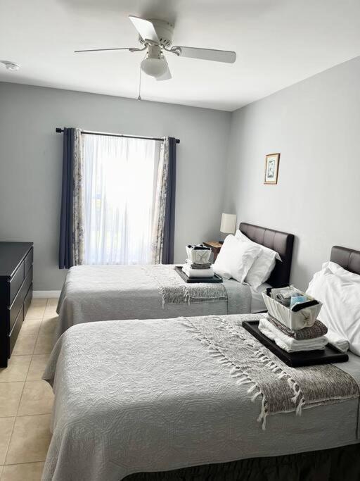 Debbie'S 3-Bedroom Apartment In A Duplex Cape Coral Exterior foto